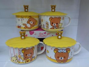 直身輕松熊面杯環(huán)保硅膠蓋 偉泰日用品廠的創(chuàng)新產(chǎn)品與義烏市場(chǎng)機(jī)遇